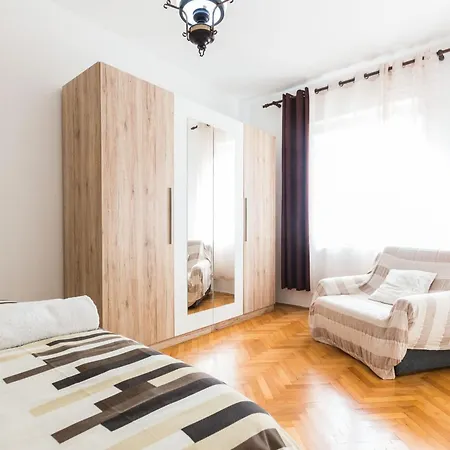 Apartments&rooms Hosana Zadar